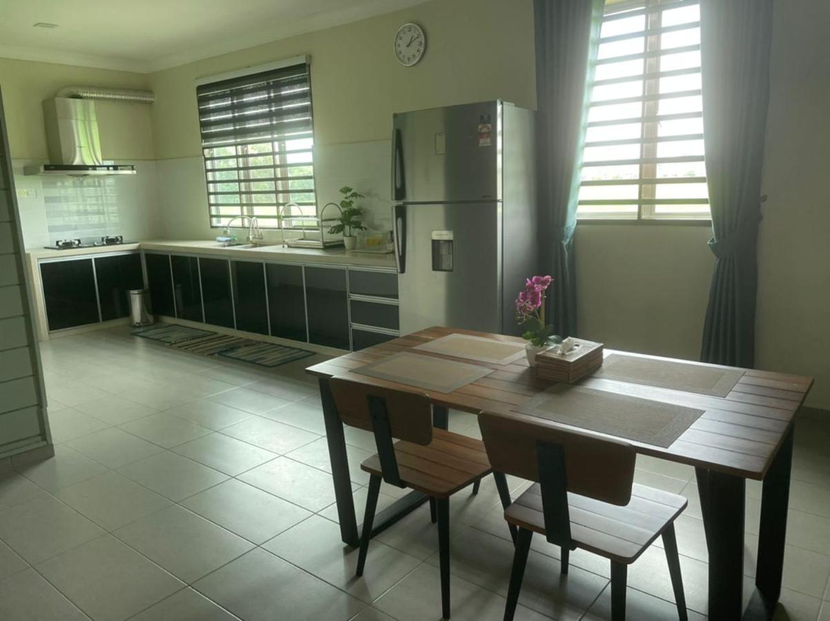 Vistana Indah Homestay アロースター エクステリア 写真