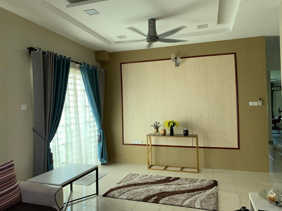 Vistana Indah Homestay アロースター エクステリア 写真