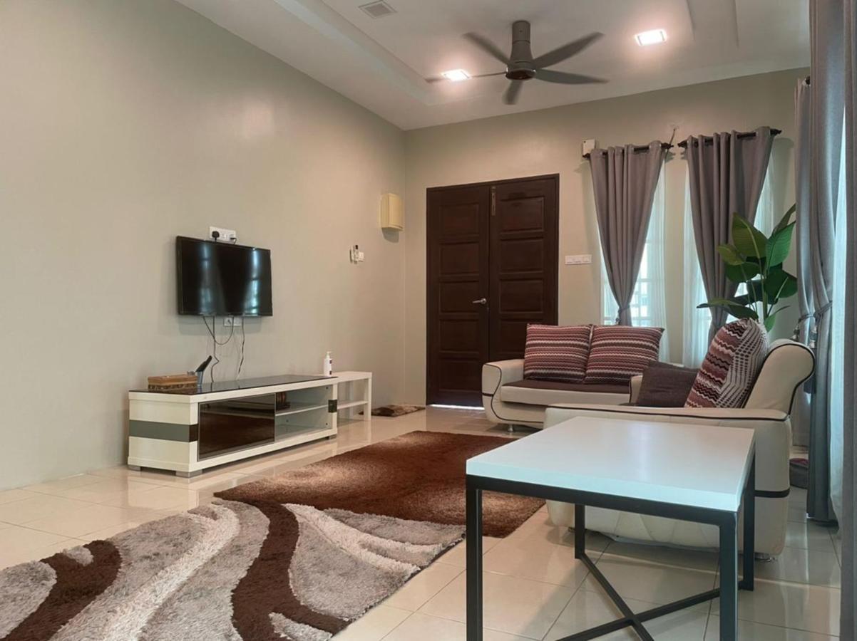 Vistana Indah Homestay アロースター エクステリア 写真